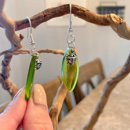 Ladybug earrings,resin art jewelry,..