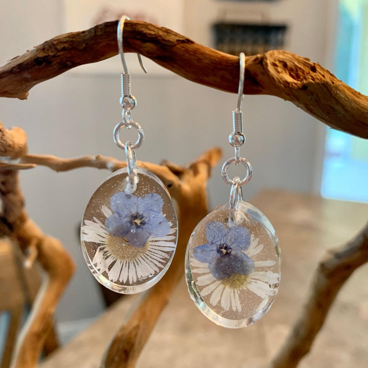 Pressed Flowers Earrings, Resin Flower Jewelry, Unique Gift For Grad,preserved Flowers, Boho, Minimalist Jewelry Gifts, Daisy Forget Me Not