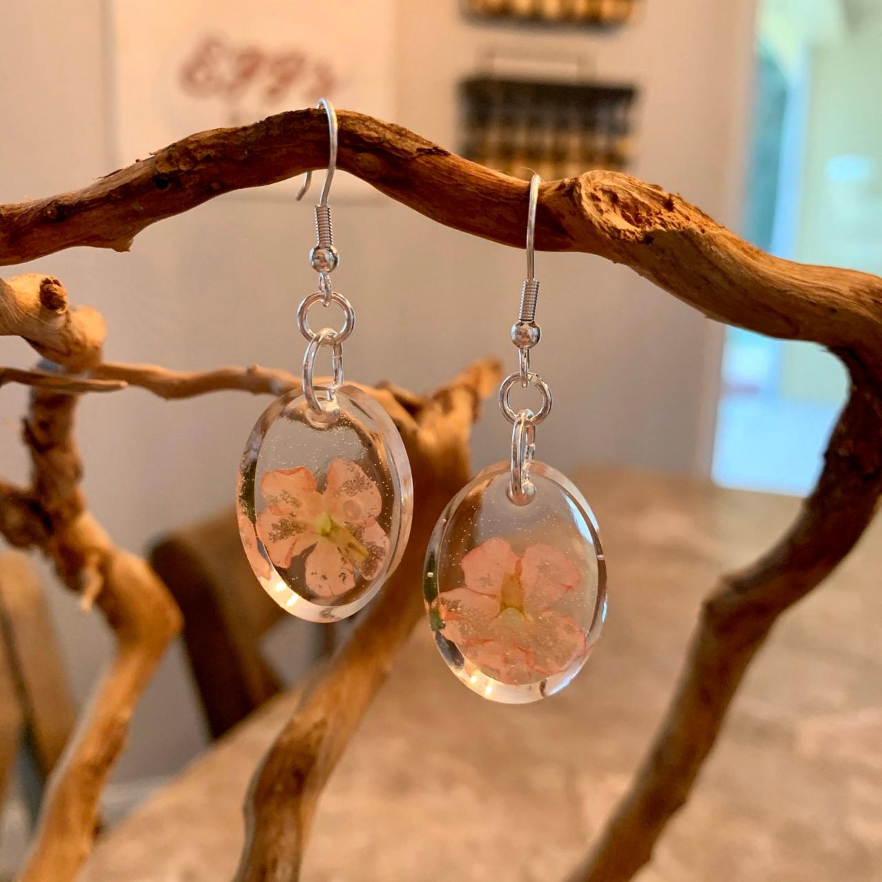 Pink Pressed Dried Flowers Earrings, Resin Flower Jewelry,gift For Graduation, Preserved Flowers, Boho, Minimalist Jewelry Gifts, Nature Gift,