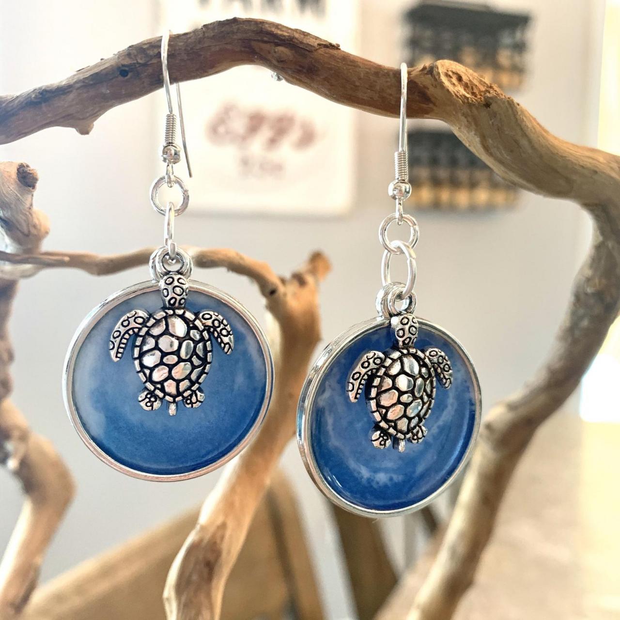 Resin Art Earrings,sea Turtle Jewelry,ocean Lover Gift,beach Jewelry,mother’s Day Gift,nature Gift, Vacation Jewelry,summer Jewelry
