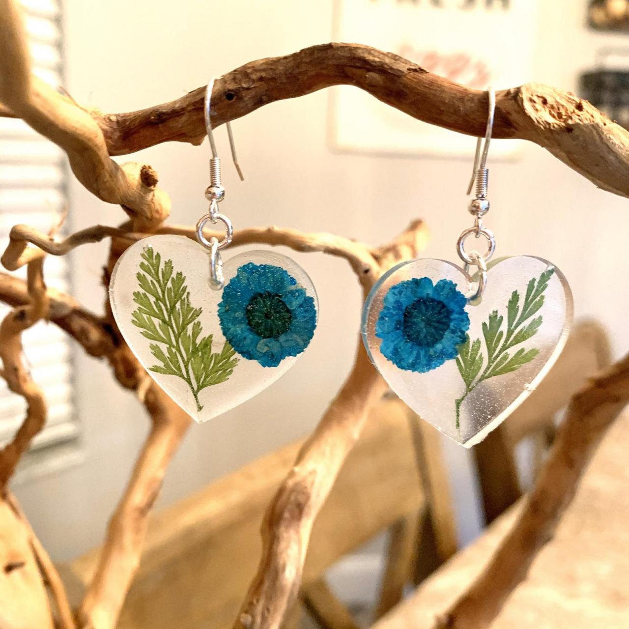 Botanical Resin Earrings, Pressed Dried Flowers Earrings,resin Jewelry,botanical Gift, Heart Earrings,real Flowers Jewelry,boho