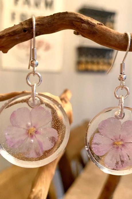 Resin Pressed Flower Earrings,Real Flower Earrings ,botanical,resin art jewelry, jewelry for women,garden gift,real flowers,dainty