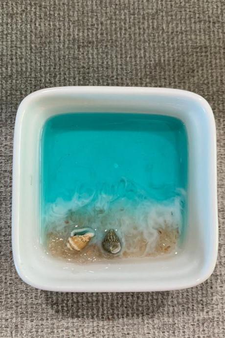 Resin beach trinket tray/bowl,wave ring bowl,home decor,gift for women,house warming gift,bathroom decor,resin art,beach decor,ocean tray,